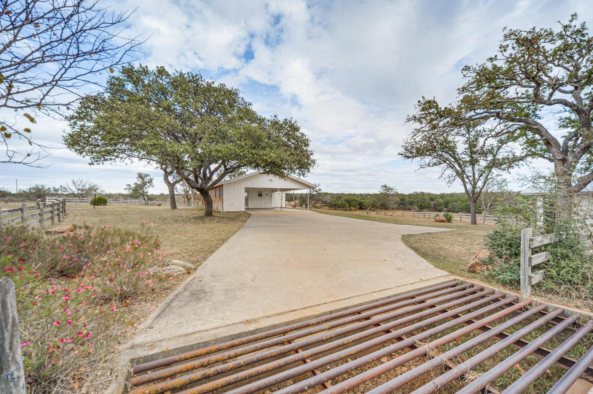 Villa Historic Hoffmann Ranch Haus Near Wineries! Fredericksburg Exterior foto